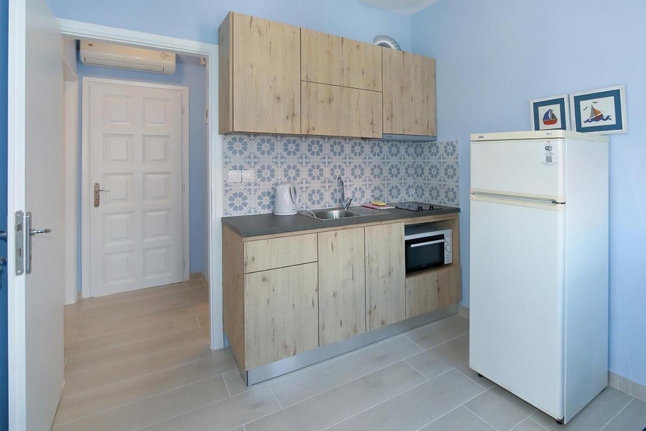 Agapitos Apartments Nikiti  Ngoại thất bức ảnh
