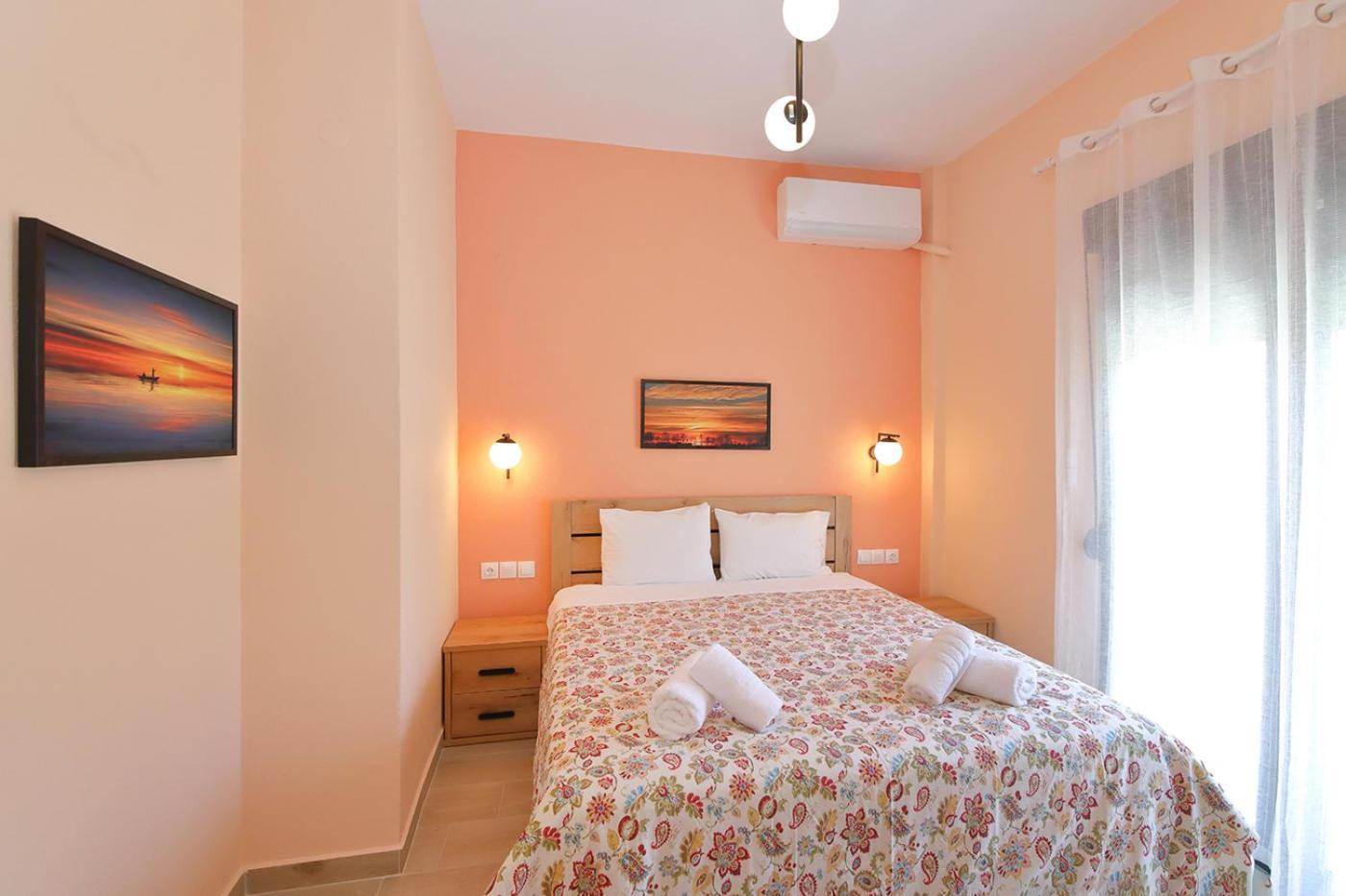 Agapitos Apartments Nikiti  Ngoại thất bức ảnh