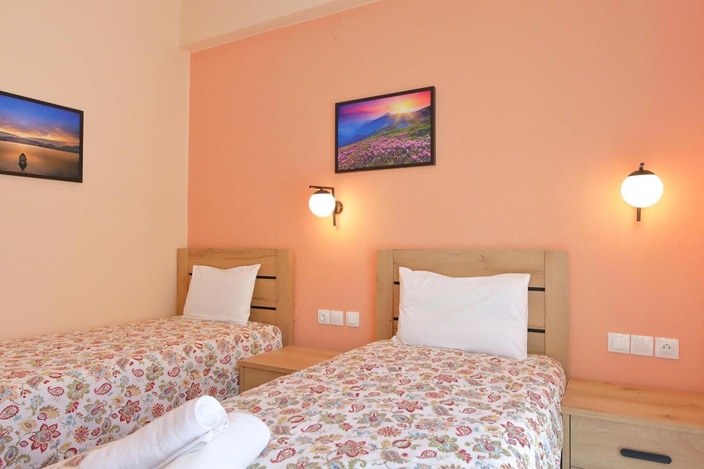 Agapitos Apartments Nikiti  Ngoại thất bức ảnh