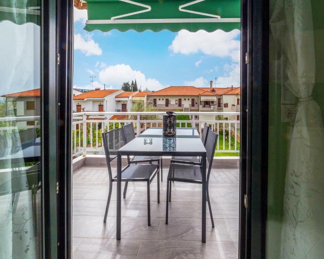 Agapitos Apartments Nikiti  Ngoại thất bức ảnh